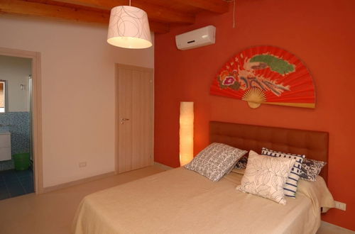 Foto 5 - Holiday Home With Private Pool, Near the Beach