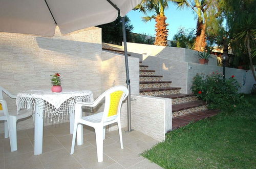 Photo 20 - Holiday Home With Private Pool, Near the Beach