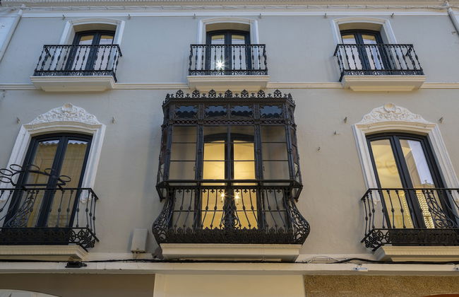 Apartamentos Petronila 1881 - Foto 1