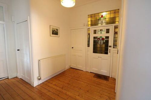 Photo 43 - Period Deco flat in west end