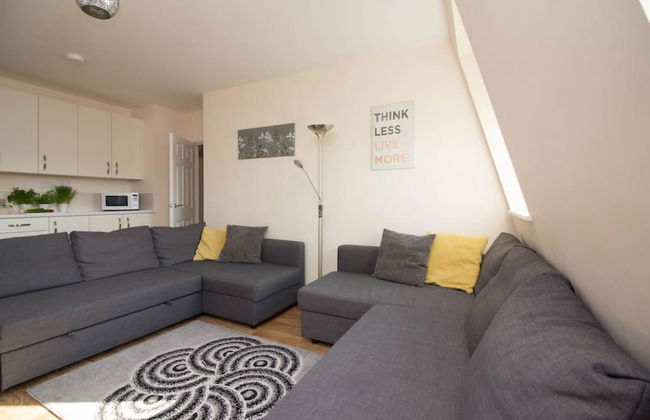 Stayzo Castle Penthouse 17 - A Clean Fresh Modern Apartment With Free Wi-fi - Foto 21