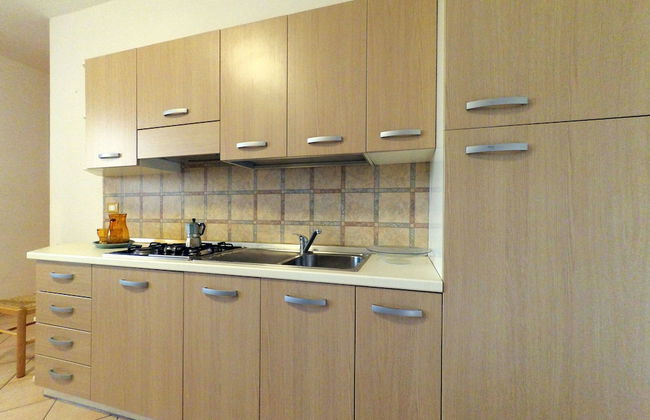 Mare Pineta Apartments - Photo 11