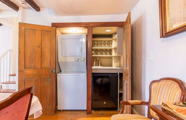 Rockmere Inn - Photo 15