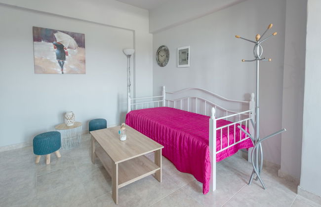 Paulsia Apartments - Photo 4