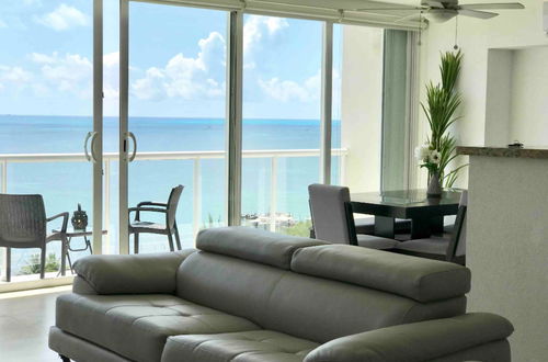 Photo 10 - MAREA Beachfront 2 BDR - Stunning Oceanview