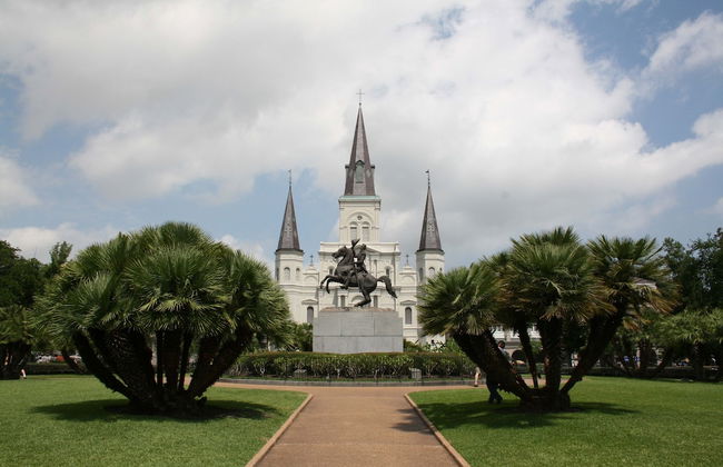 Modern 1-BD Near French Quarter | Walk to Superdome - Photo 23