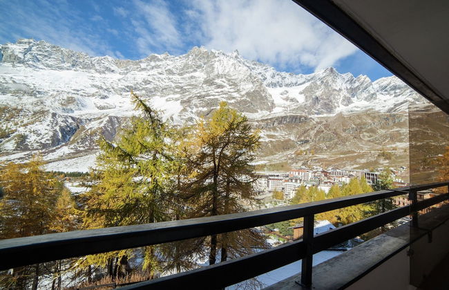 Near the Ski Lifts - Foto 1