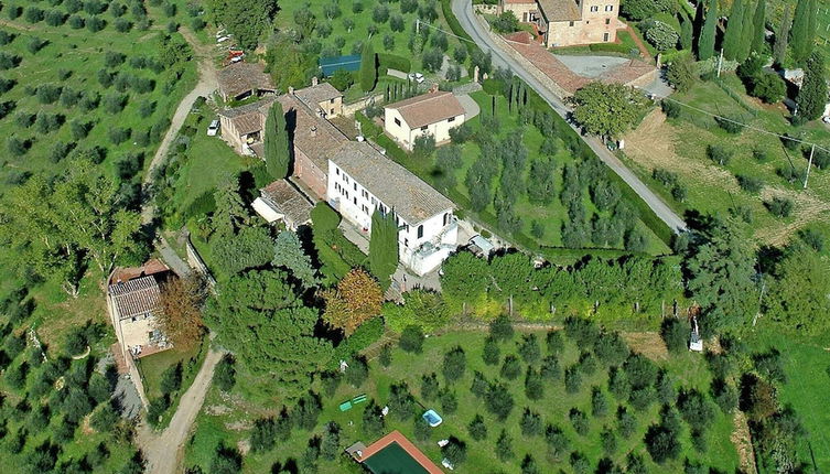 Foto 1 - Cozy Farmhouse with Swimming Pool in Le Tolfe near Florence