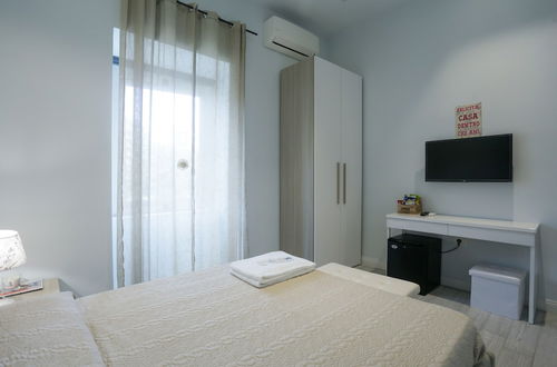 Photo 8 - Esposito Plaza - Rooms & Suite