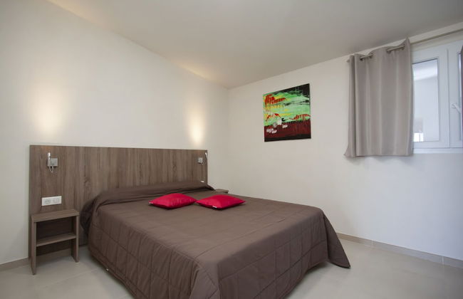Hôtel et Résidence Ta Kladia - Omigna - Foto 10
