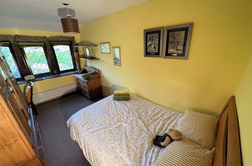 Photo 3 - Charming 2-bed Cottage in Hebden Bridge