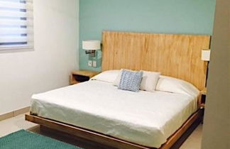 Photo 3 - Affordable Chic 2 Bed, ENCANTO 104 – By Salt-Kisses