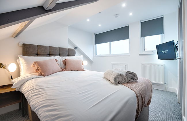 Swansea's Hub - Photo 12