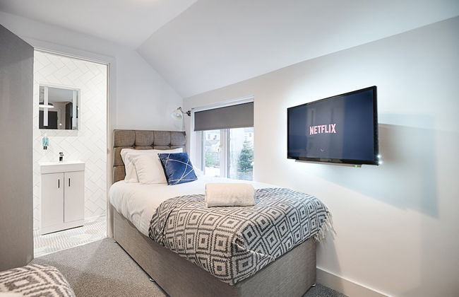 Swansea's Hub - Photo 4