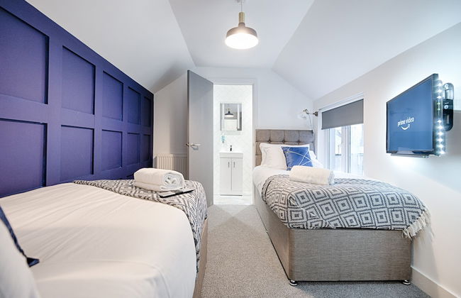 Swansea's Hub - Photo 16