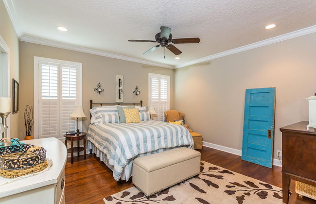 1067 College by Hodnett Cooper - Photo 3