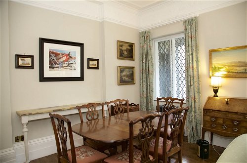 Photo 17 - A Place Like Home - Charming and Elegant Flat in Chelsea