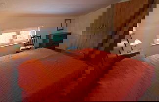 Foto 3 - Spacious Home Surrounded by Nature