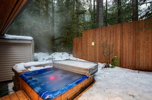 Photo 25 - 29SL - Hot Tub - Sauna - BBQ - Shuffle Board - Sleeps 11