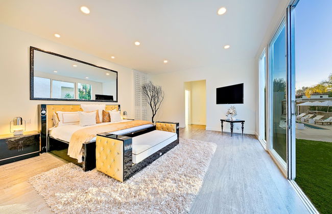 Beverly Hills Luxury Modern Palace - Foto 2