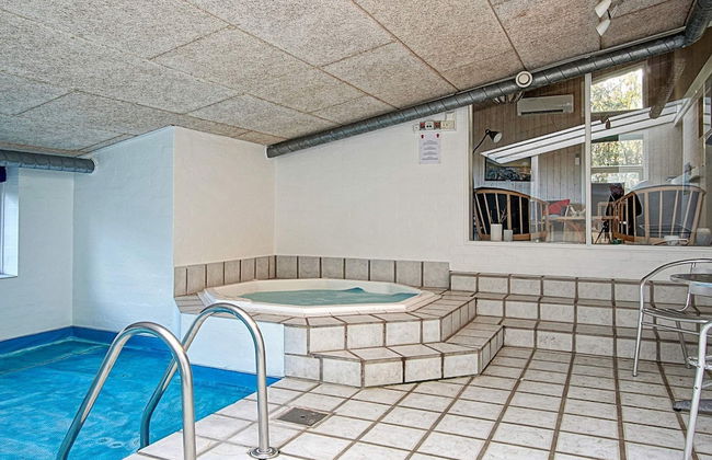 12 Person Holiday Home in Nexo - Foto 12