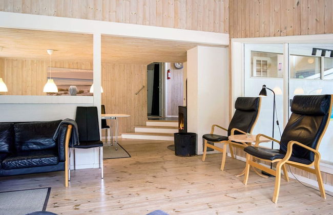 12 Person Holiday Home in Nexo - Foto 25