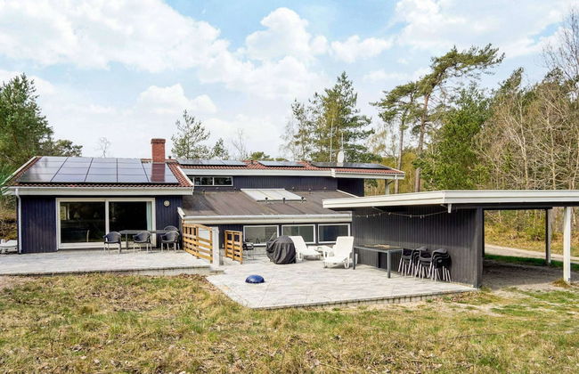 12 Person Holiday Home in Nexo - Foto 50
