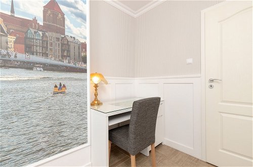 Photo 3 - Apartment Piastowska Gdansk by Renters