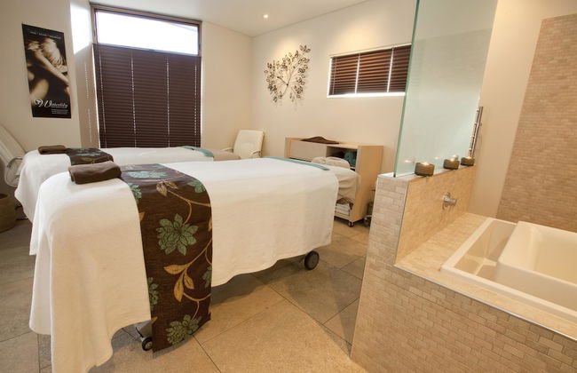 Novotel Lake Crackenback Resort & Spa - Photo 23