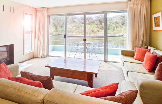 Novotel Lake Crackenback Resort & Spa - Photo 9