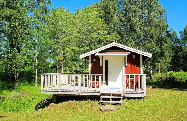 4 Person Holiday Home in Axvall - Foto 14