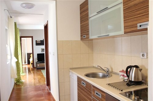 Foto 6 - Comfort Apartments Budva