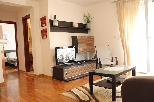 Foto 9 - Comfort Apartments Budva