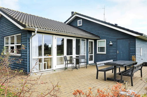 Foto 1 - 8 Person Holiday Home in Saeby