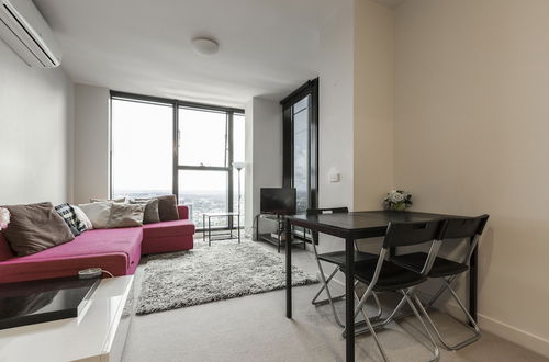 Photo 11 - Sunshine Boutique Apartments Collins