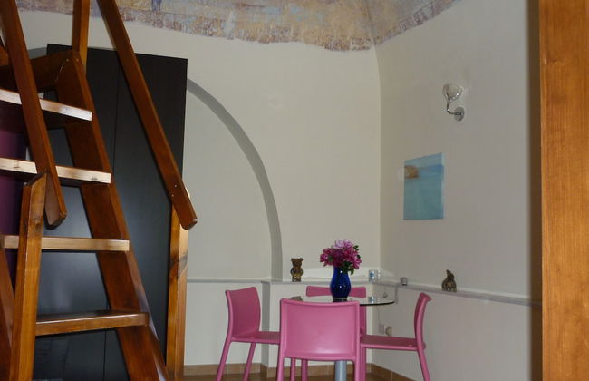 Furnished Studio Flat in Residence - Foto 1