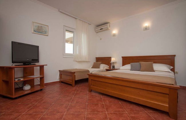 Guest House Medin - Photo 41
