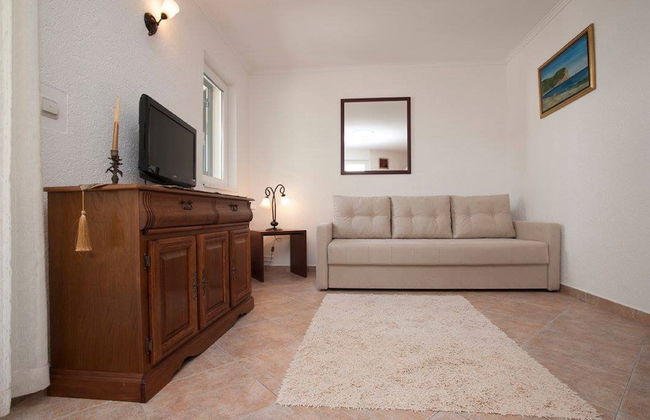 Guest House Medin - Photo 25