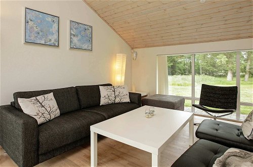 Foto 8 - 6 Person Holiday Home in Jerup