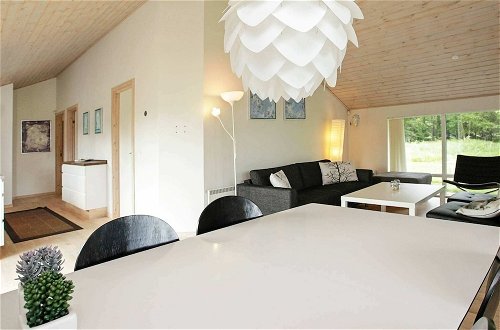 Foto 13 - 6 Person Holiday Home in Jerup