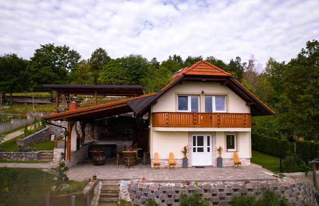 Vineyard cottage Na hribu - Foto 1