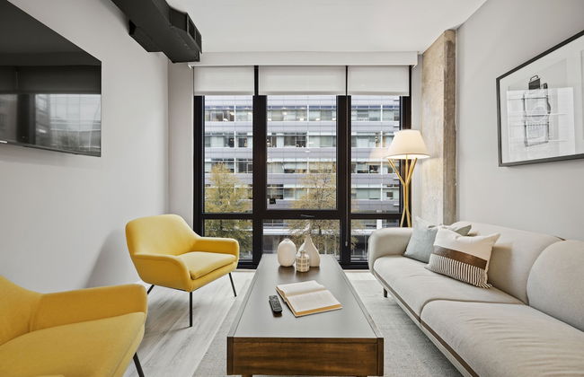Coda on Half, a Placemakr Experience - Navy Yard - Foto 25