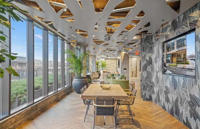 Coda on Half, a Placemakr Experience - Navy Yard - Foto 38