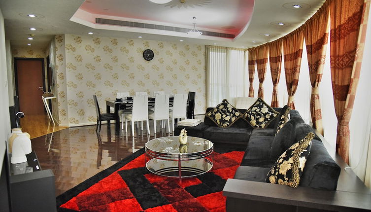 Photo 1 - Luxury 4BR Apartment in Horizon Towers