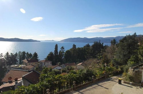 Photo 14 - Azalea Apartment With Terrace and Lake View