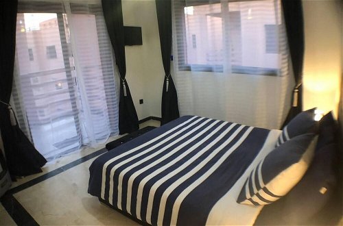 Photo 4 - Beautiful Luxury 2 Bedrooms Apartment in Marrakech