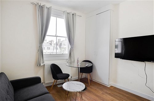 Photo 11 - Charming 1-bed Apartment in Euston
