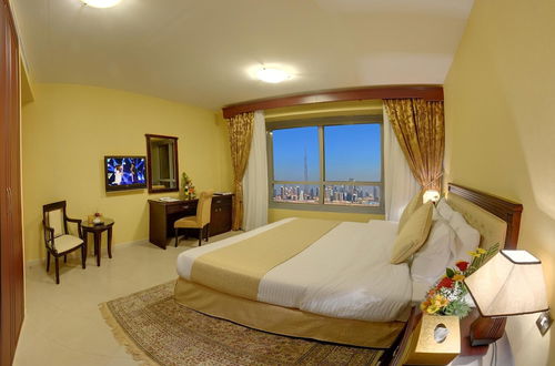 Photo 16 - Deira Suites Hotel Apartment