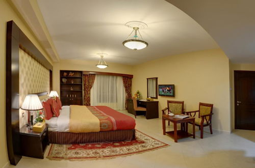 Photo 19 - Deira Suites Hotel Apartment