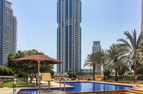 Photo 19 - Modern + Bright 2BR With Dubai Marina Views